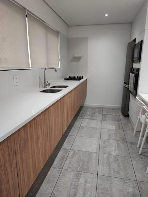 Apartamento Apto 235 M2 Alto Padrao Vista Mar 3 *